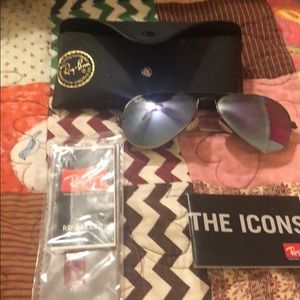 RayBan Aviator sunglasses